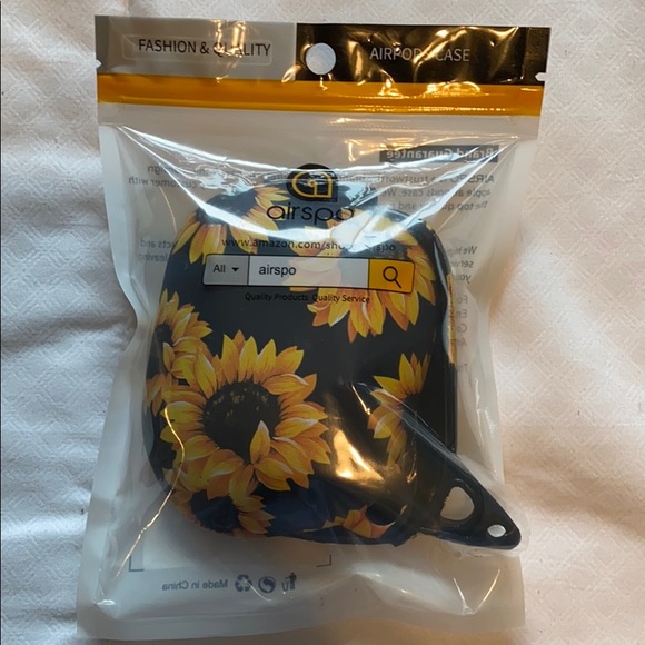 NEW Powerbeats Pro sunflower case